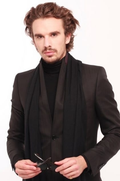 Edward Akrout Edward Akrout