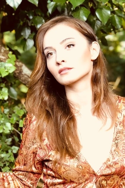 Basak Gümülcinelioglu Basak Gümülcinelioglu