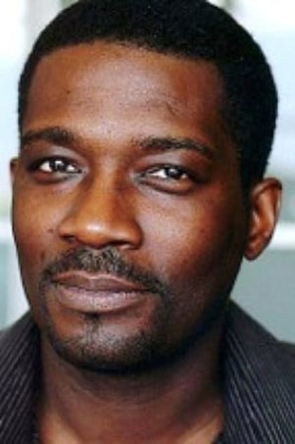 Dean McKenzie Dean McKenzie