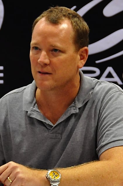 Robert Duncan McNeill