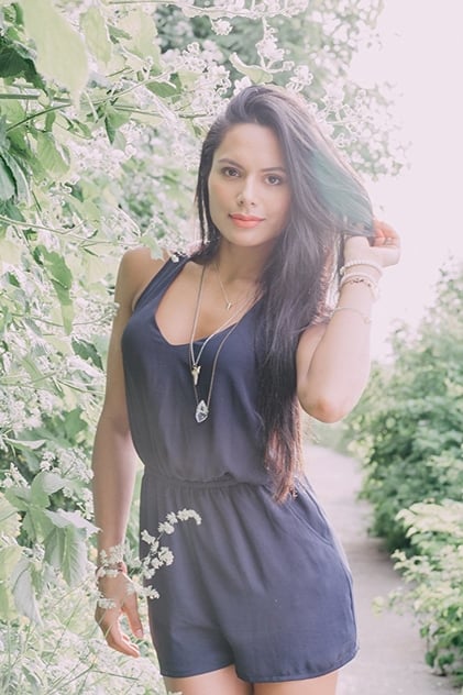 Nicole Hombrebueno Nicole Hombrebueno