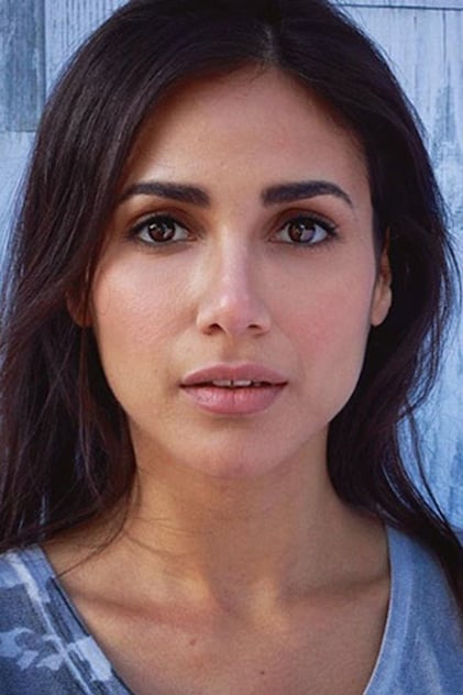 Yasmine Aker Yasmine Aker