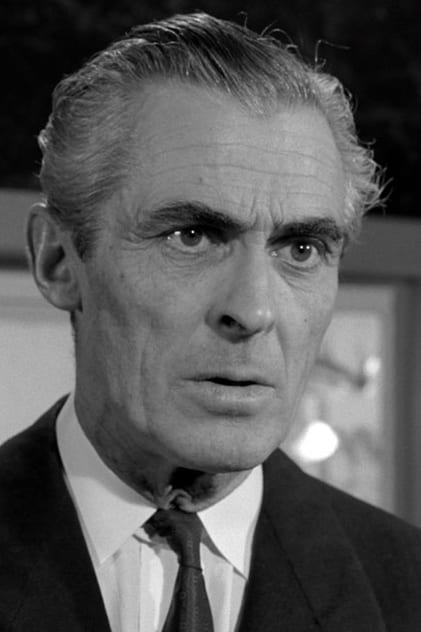 Edward Underdown Edward Underdown