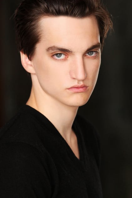 Richard Harmon Richard Harmon