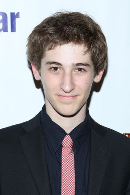 Noah Robbins Noah Robbins
