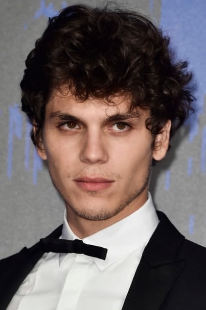 Eduardo Valdarnini Eduardo Valdarnini