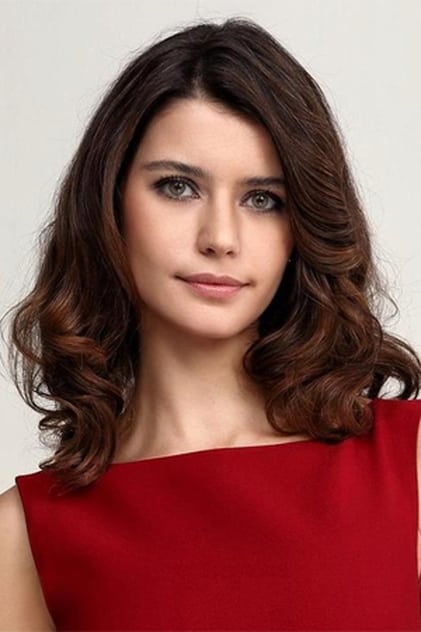 Beren Saat Beren Saat