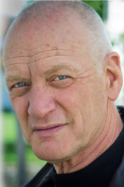 Nigel Bennett Nigel Bennett