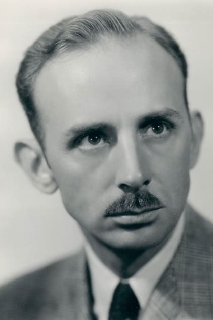 John Qualen John Qualen