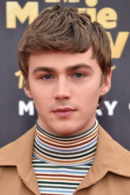 Miles Heizer Miles Heizer