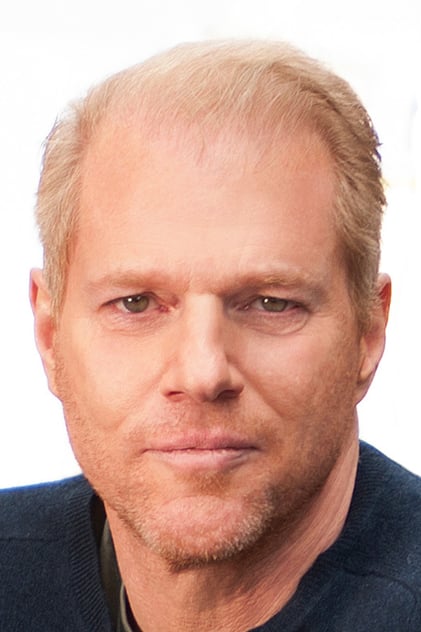 Noah Emmerich Noah Emmerich