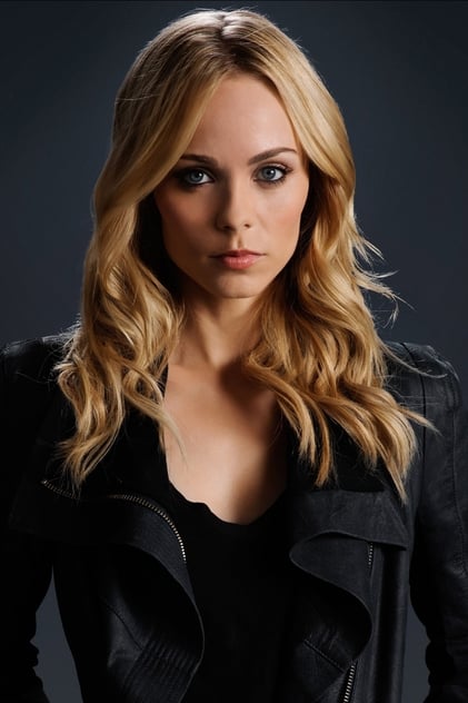 Laura Vandervoort Laura Vandervoort