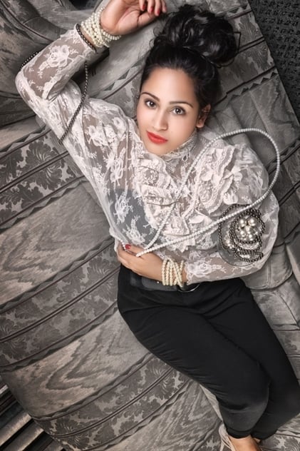 Aadila Dosani Aadila Dosani