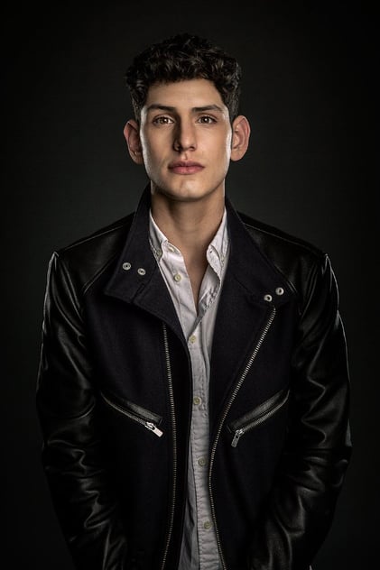 Matt Bennett Matt Bennett