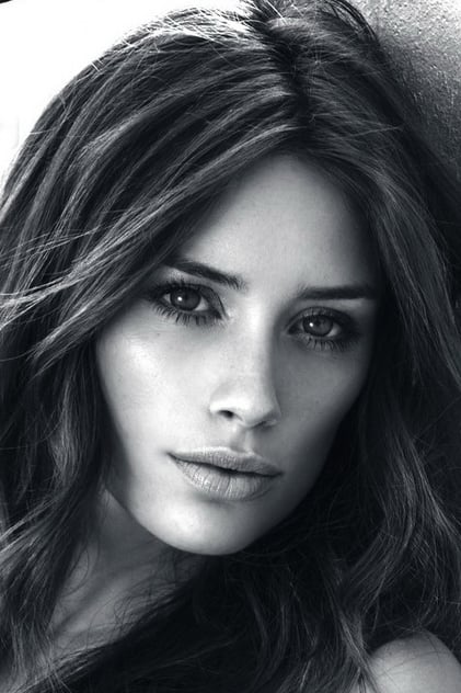 Arielle Vandenberg Arielle Vandenberg