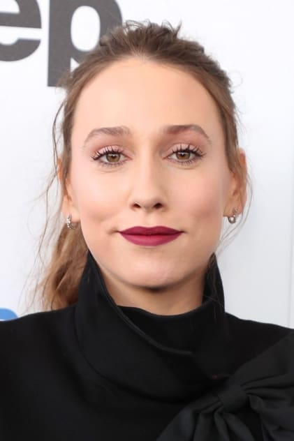 Sarah Sutherland Sarah Sutherland