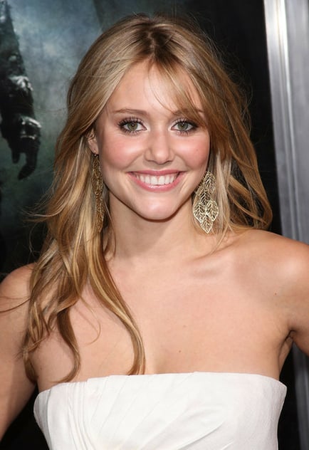 Julianna Guill Julianna Guill