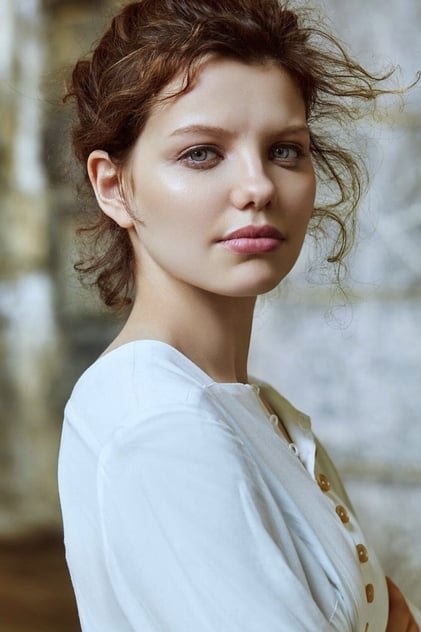 Chloë Levine Chloë Levine
