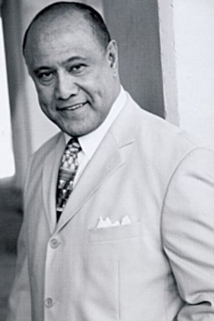 Robert Apisa Robert Apisa