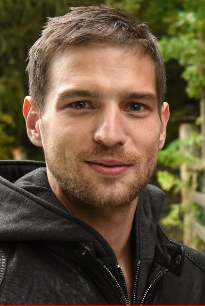 Robert Finster Robert Finster