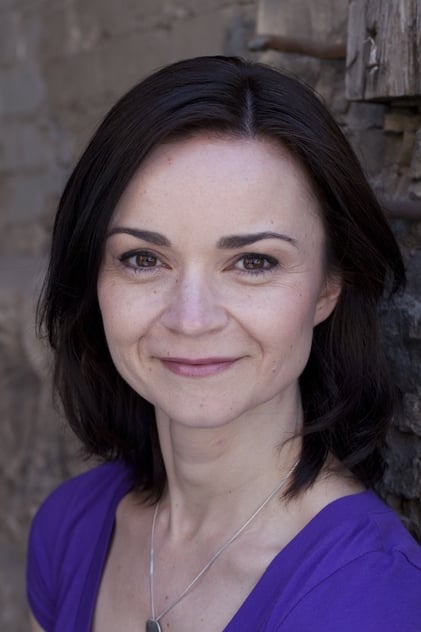 Julia Arkos Julia Arkos