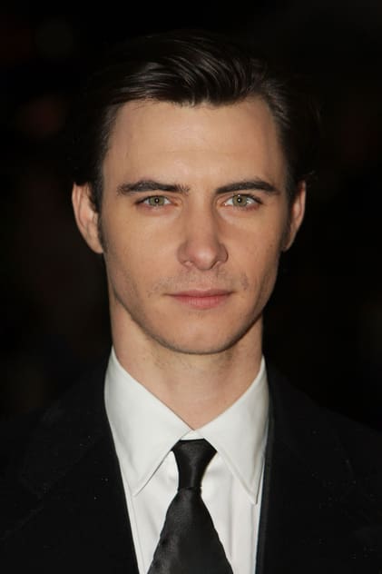 Harry Lloyd Harry Lloyd