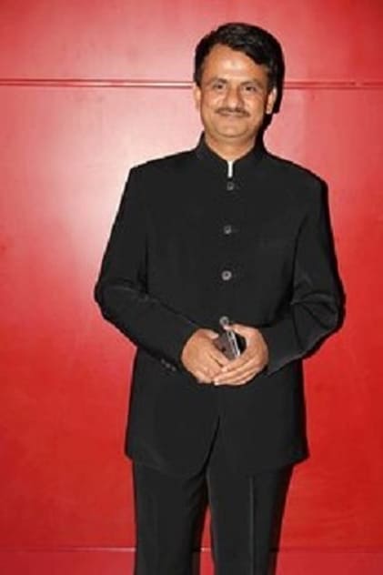 Girish Kulkarni Girish Kulkarni