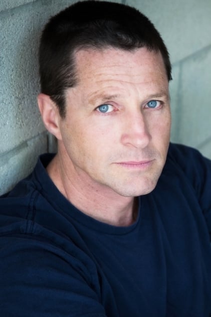 Tim Guinee Tim Guinee