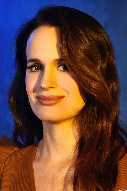 Elizabeth Reaser Elizabeth Reaser
