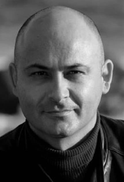 Steve Bastoni Steve Bastoni