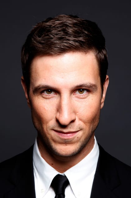 Pablo Schreiber Pablo Schreiber