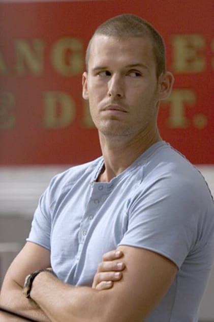 Alex Nesic Alex Nesic