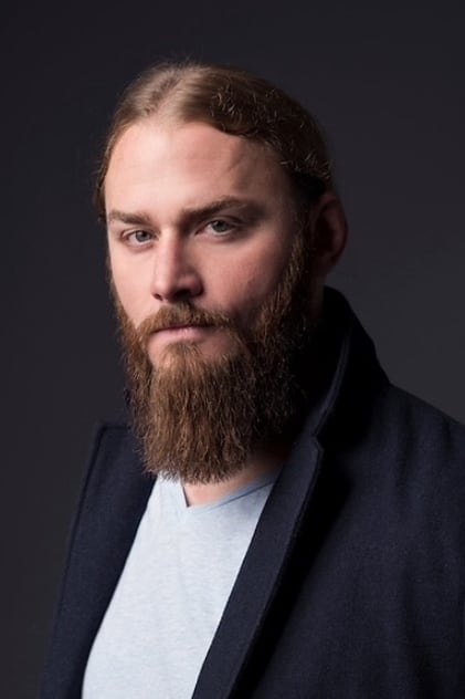 Justin Kucsulain Justin Kucsulain