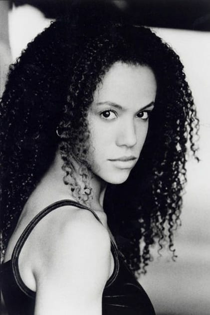 Lia Johnson Lia Johnson