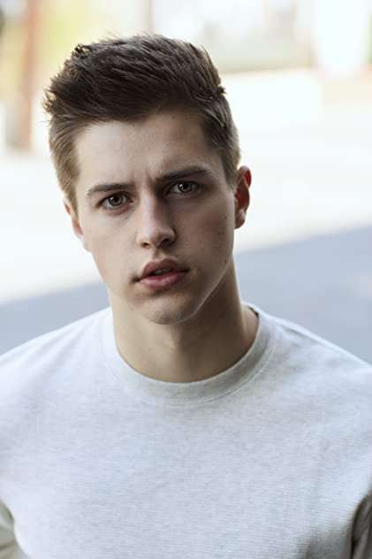Noah DeVore Noah DeVore