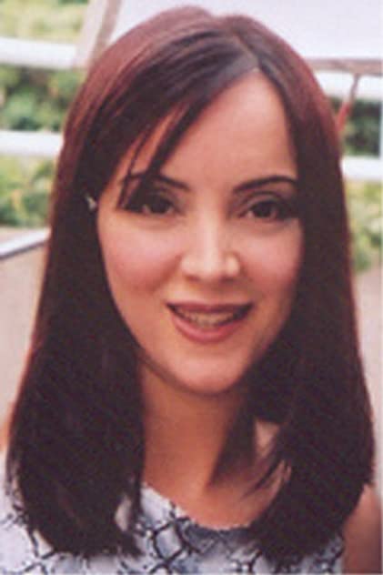 Frida Betrani Frida Betrani