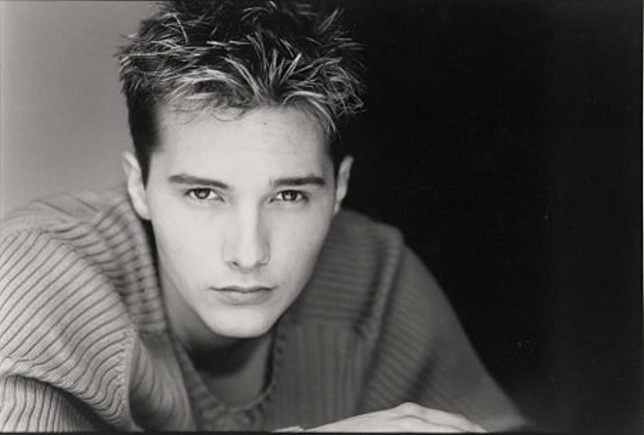 Derek Lee Nixon Derek Lee Nixon