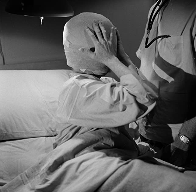 Maxine Stuart Maxine Stuart