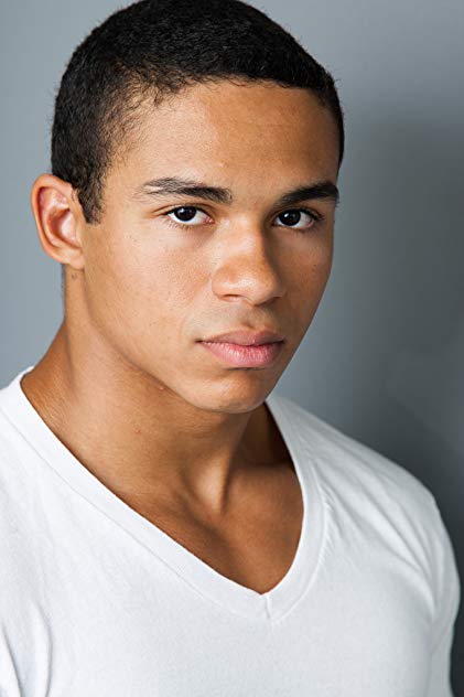 Noah Gray-Cabey Noah Gray-Cabey
