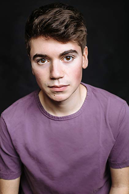 Noah Galvin Noah Galvin