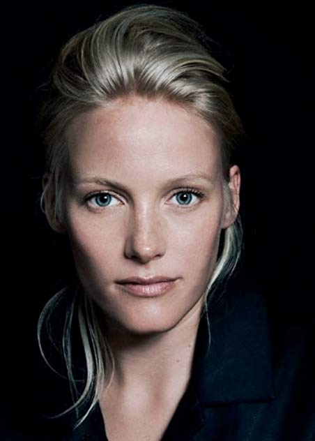 Laura Birn Laura Birn