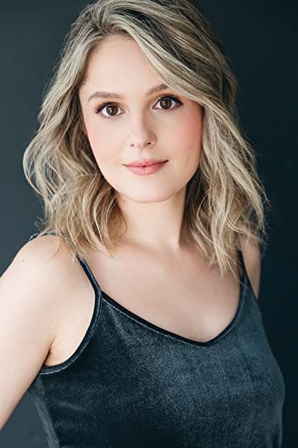 Nicole Stawikowski Nicole Stawikowski