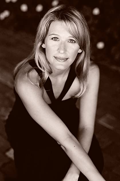 Carolyne Smith Carolyne Smith