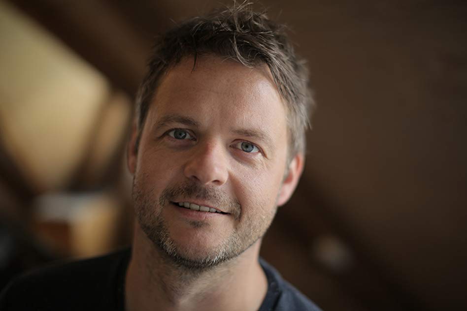 Tom Larsen Tom Larsen