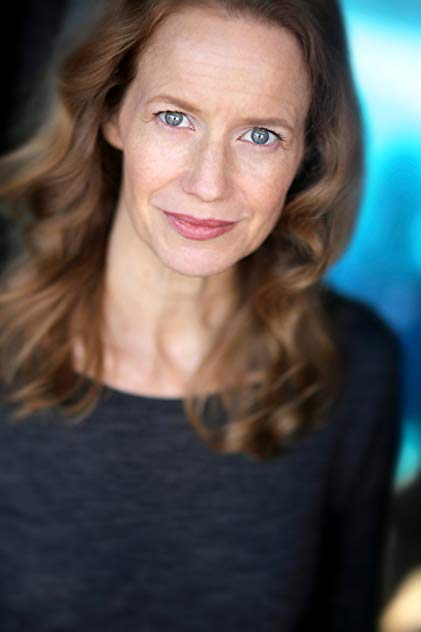 Laura Cayouette Laura Cayouette