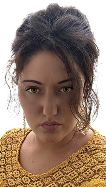 Ellyana Ellyana