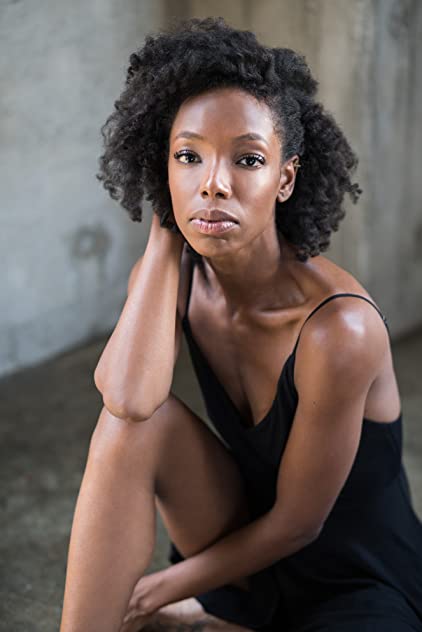 Elle Lorraine Elle Lorraine