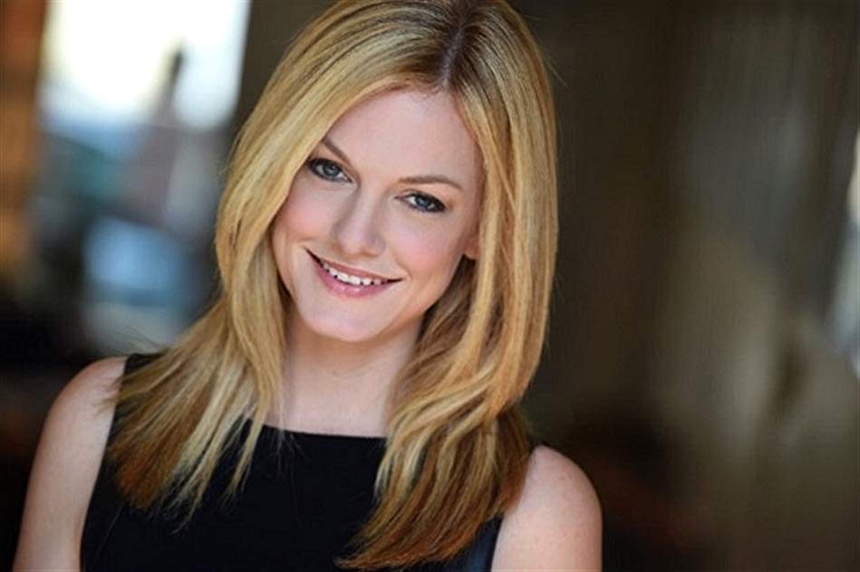 Alexandra Santini Alexandra Santini