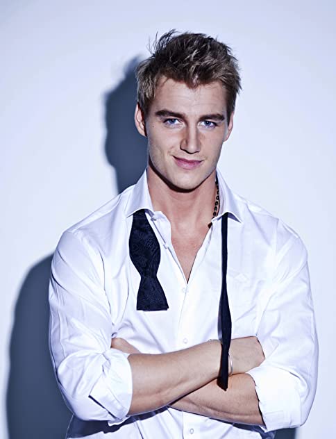 Alex Sparrow Alex Sparrow