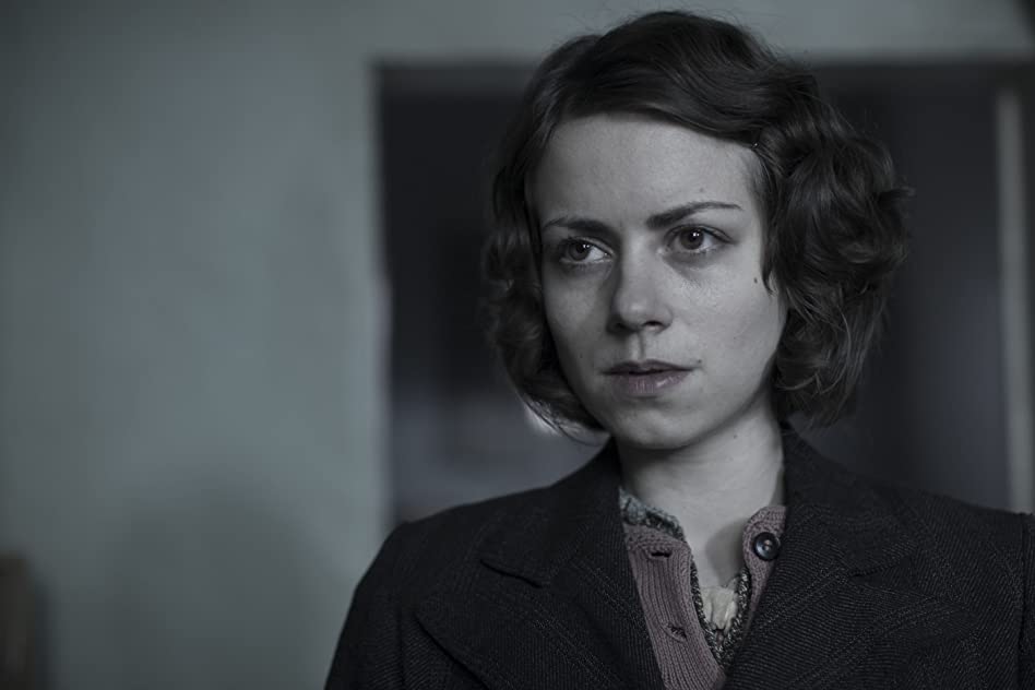 Alice Dwyer Alice Dwyer